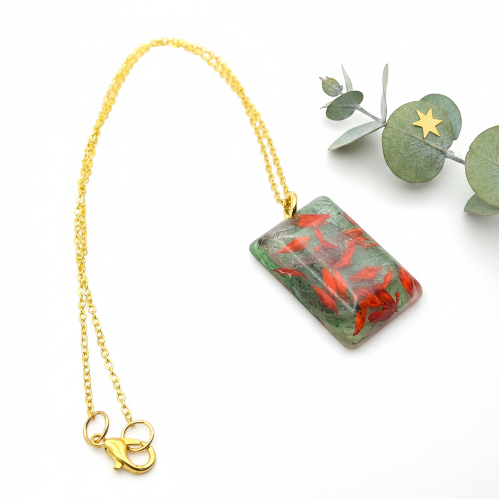 Red & Green Dried Flower Resin Necklace, Christmas Gift