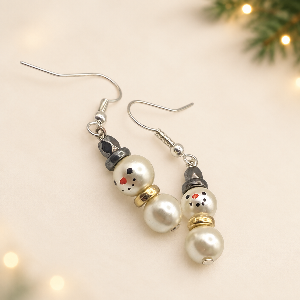Cute beaded snowman earrings 