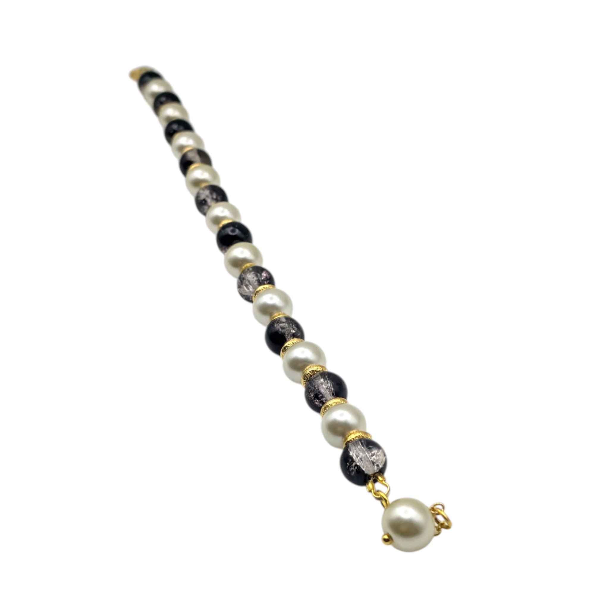 Monochrome Pearl Bracelet