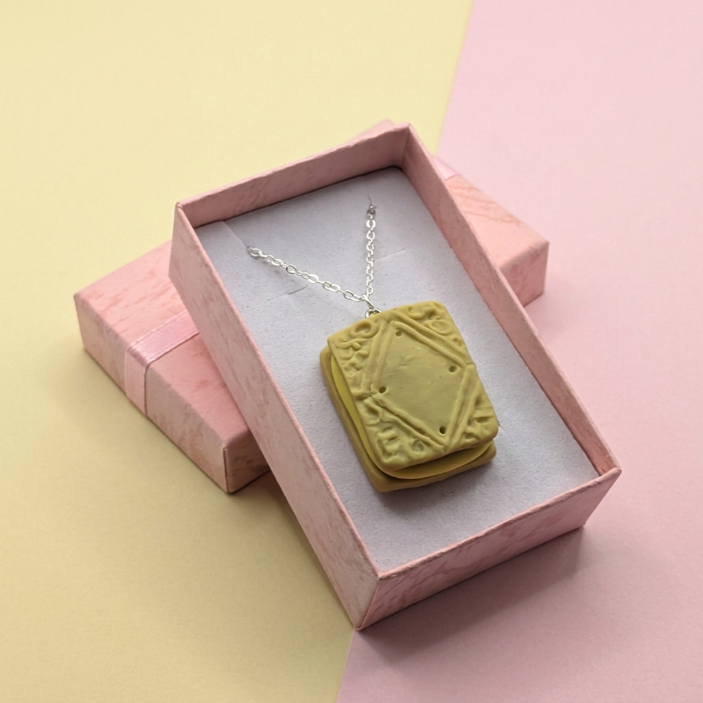Cute custard cream biscuit necklace handmade jewellery polymer Clay miniature food pendant 